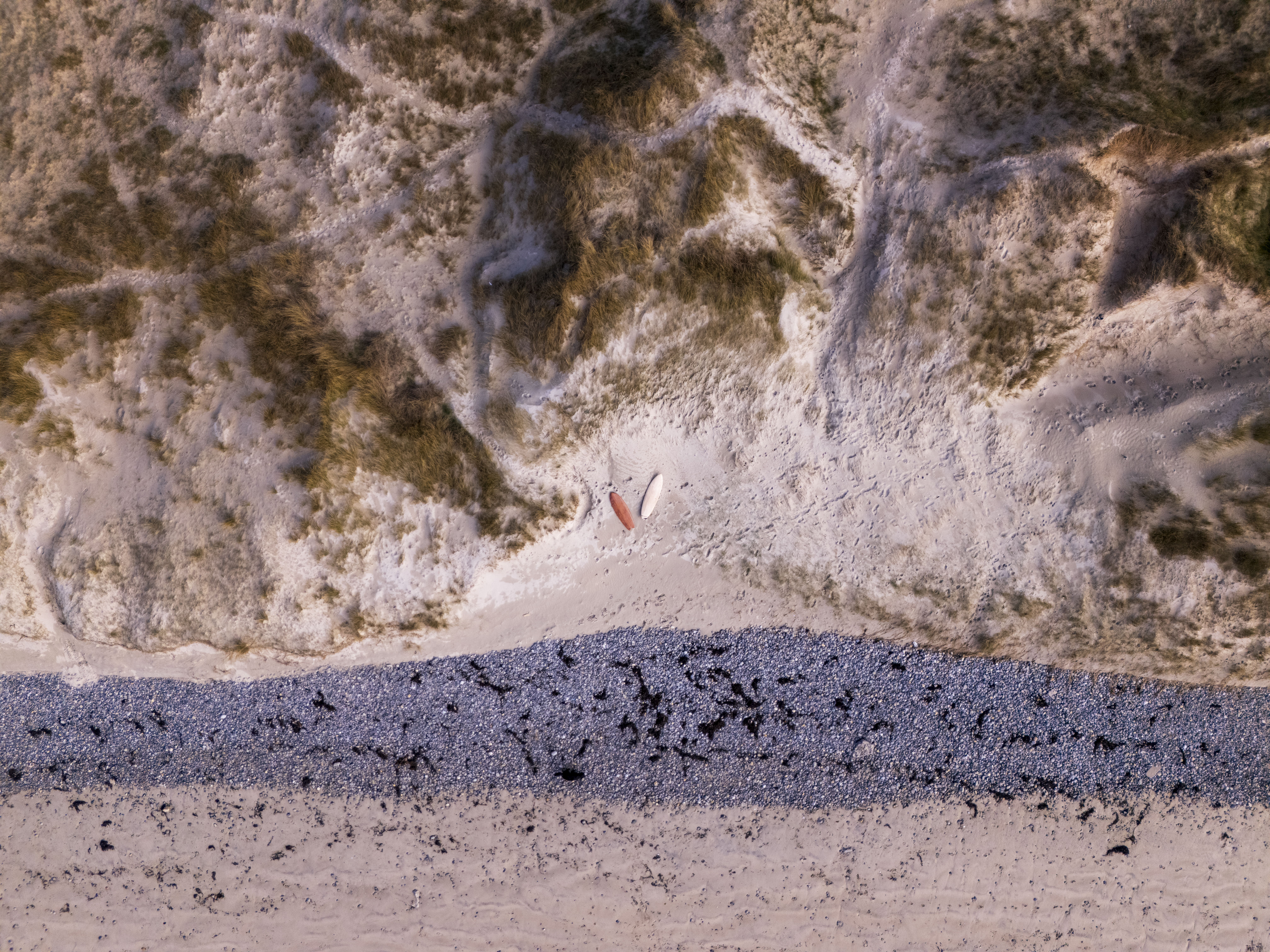 Photo de planche de surf en bois en Bretagne